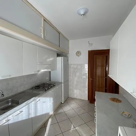 Apartment Casa Felicia Marina Di Carrara